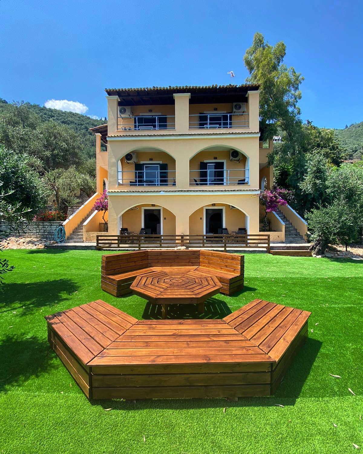 Silent Bay Apartments Katavolos Exterior photo