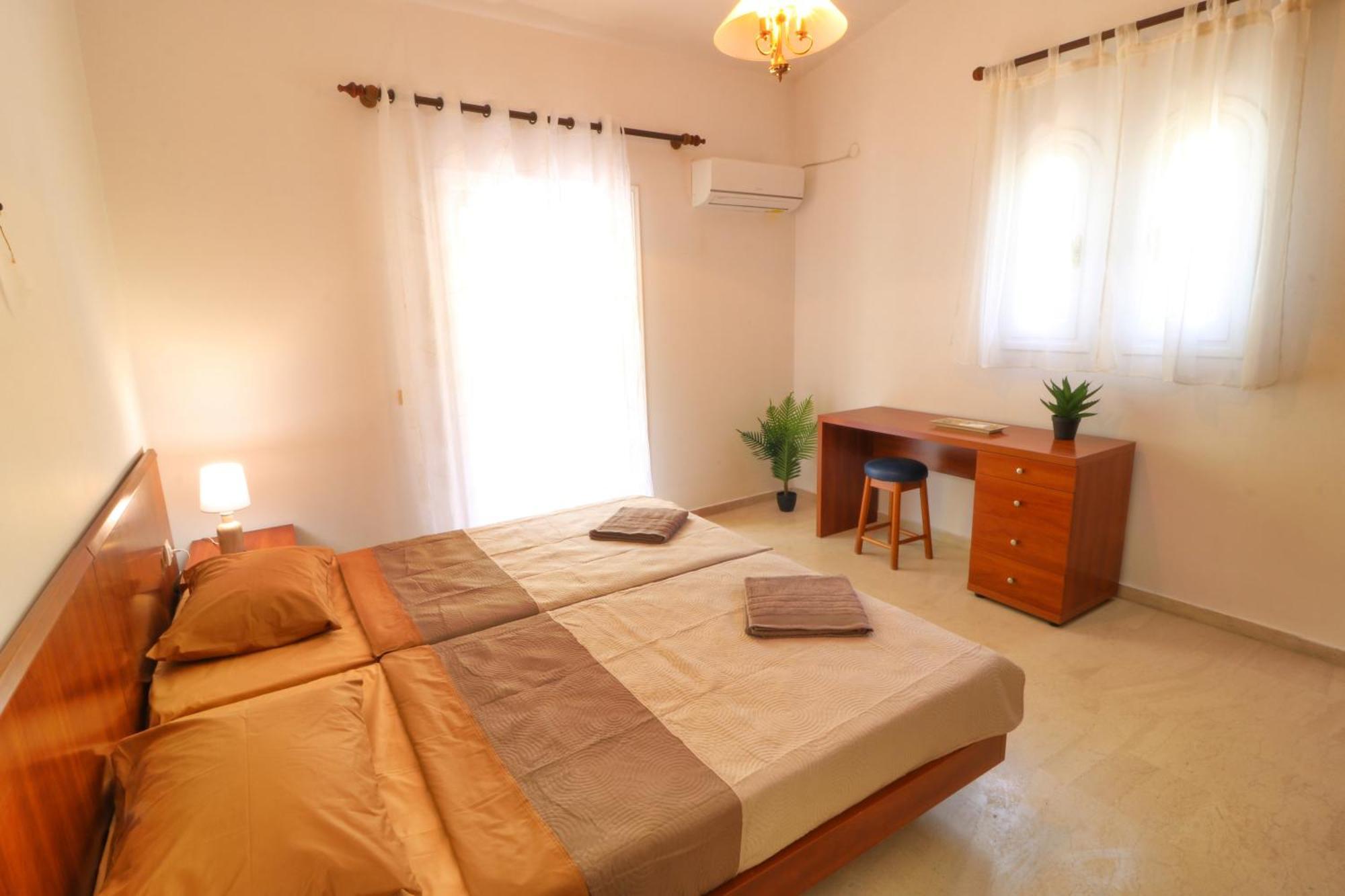 Silent Bay Apartments Katavolos Exterior photo