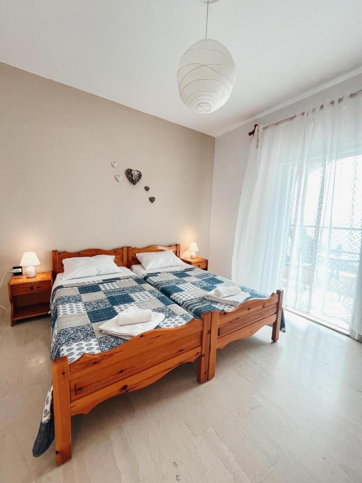 Silent Bay Apartments Katavolos Exterior photo