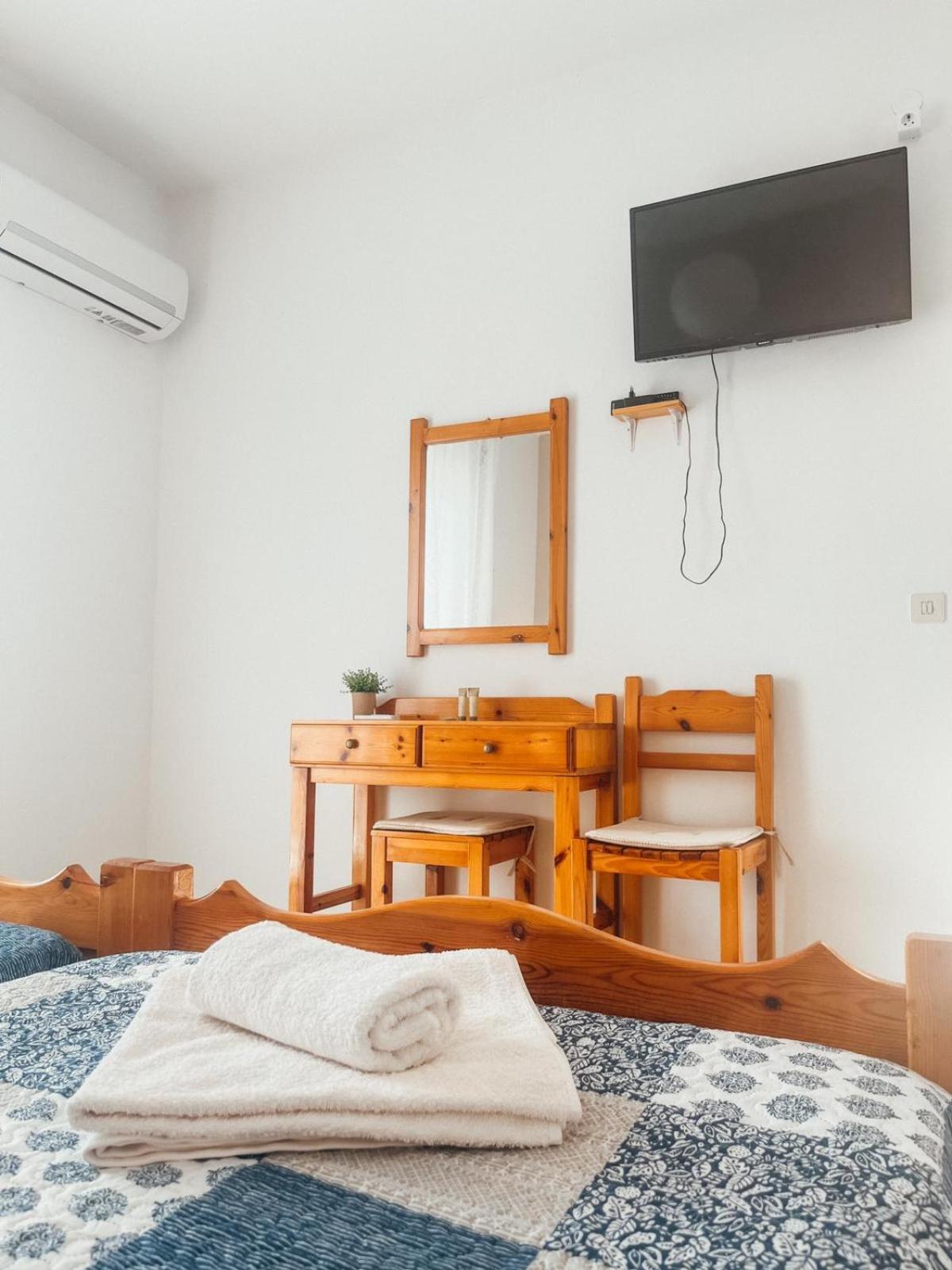 Silent Bay Apartments Katavolos Exterior photo